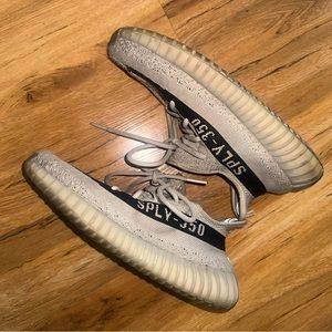 Yeezys (worn) can be cleaned